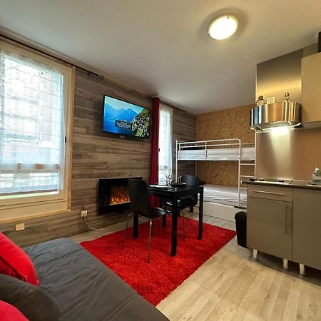 Le Chaleureux Cocon Rouge Apartamento Ustou Exterior foto