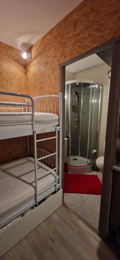 Le Chaleureux Cocon Rouge Apartamento Ustou Exterior foto