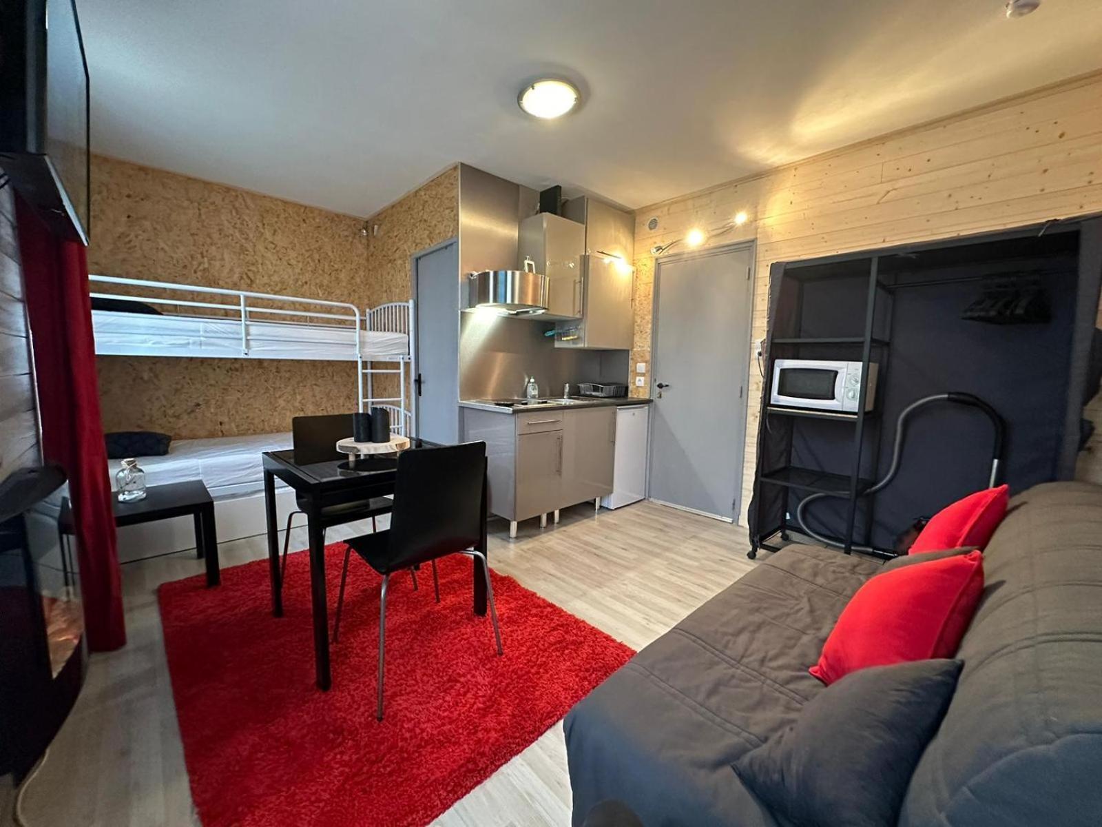 Le Chaleureux Cocon Rouge Apartamento Ustou Exterior foto